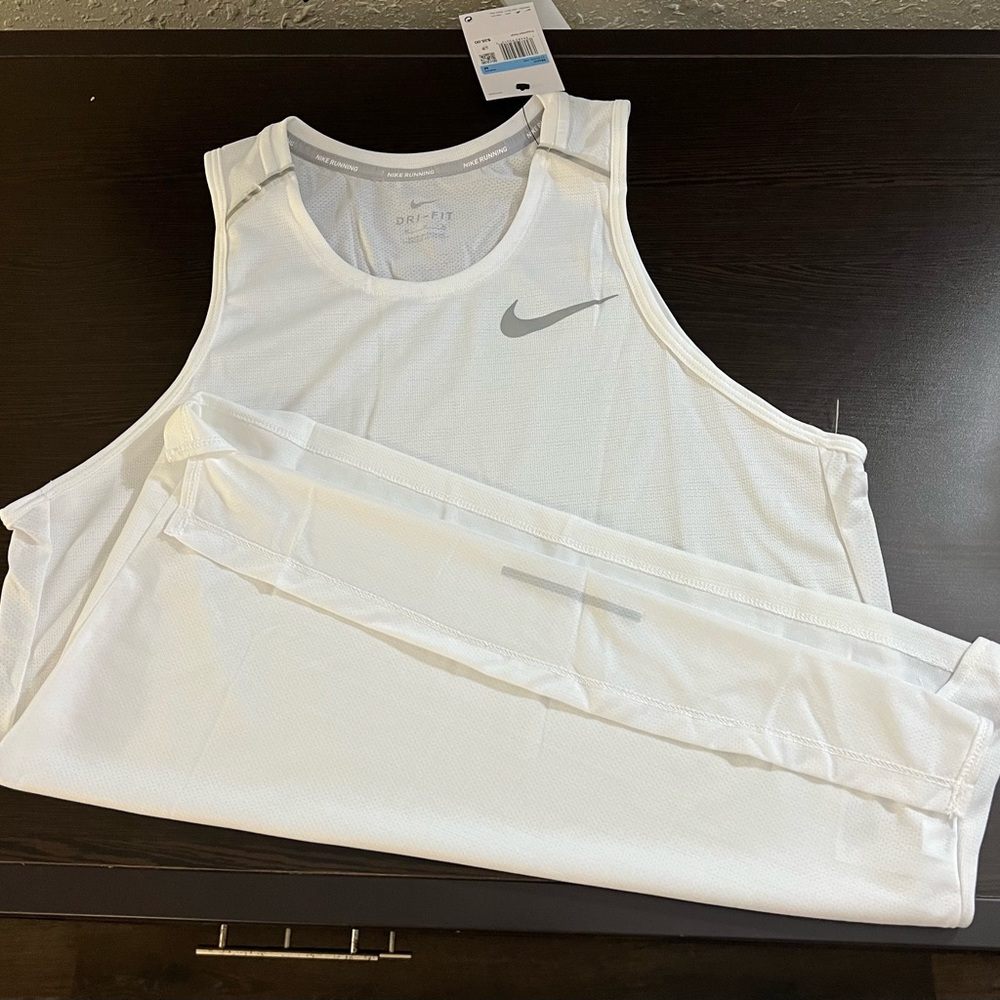 nike running tank white Medium